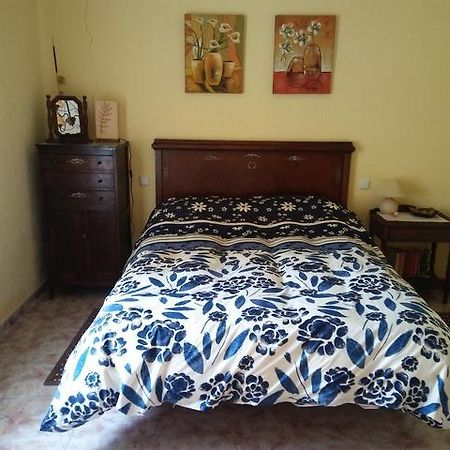 Casa Rural De La Parra La Adrada Eksteriør bilde